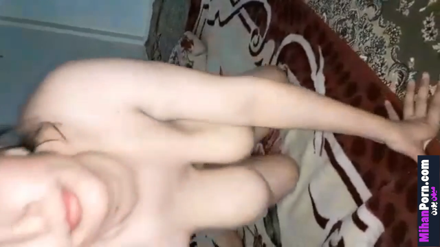 بدن نمایی زن سکسی ایرانی سن بالا برای دوست پسرش