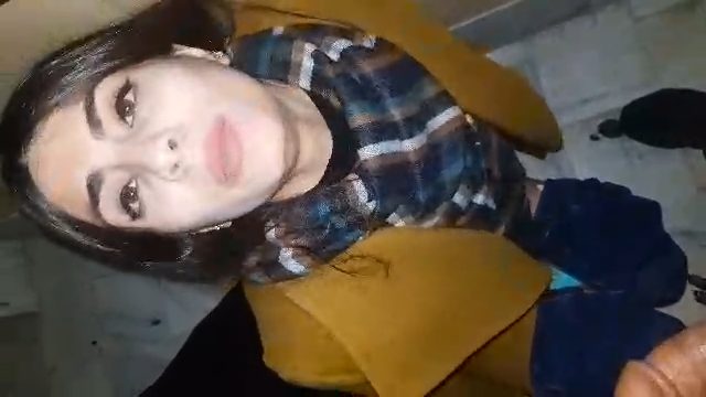 ساک زدن و سکس دختر ایرانی تینیجر در دانشگاه