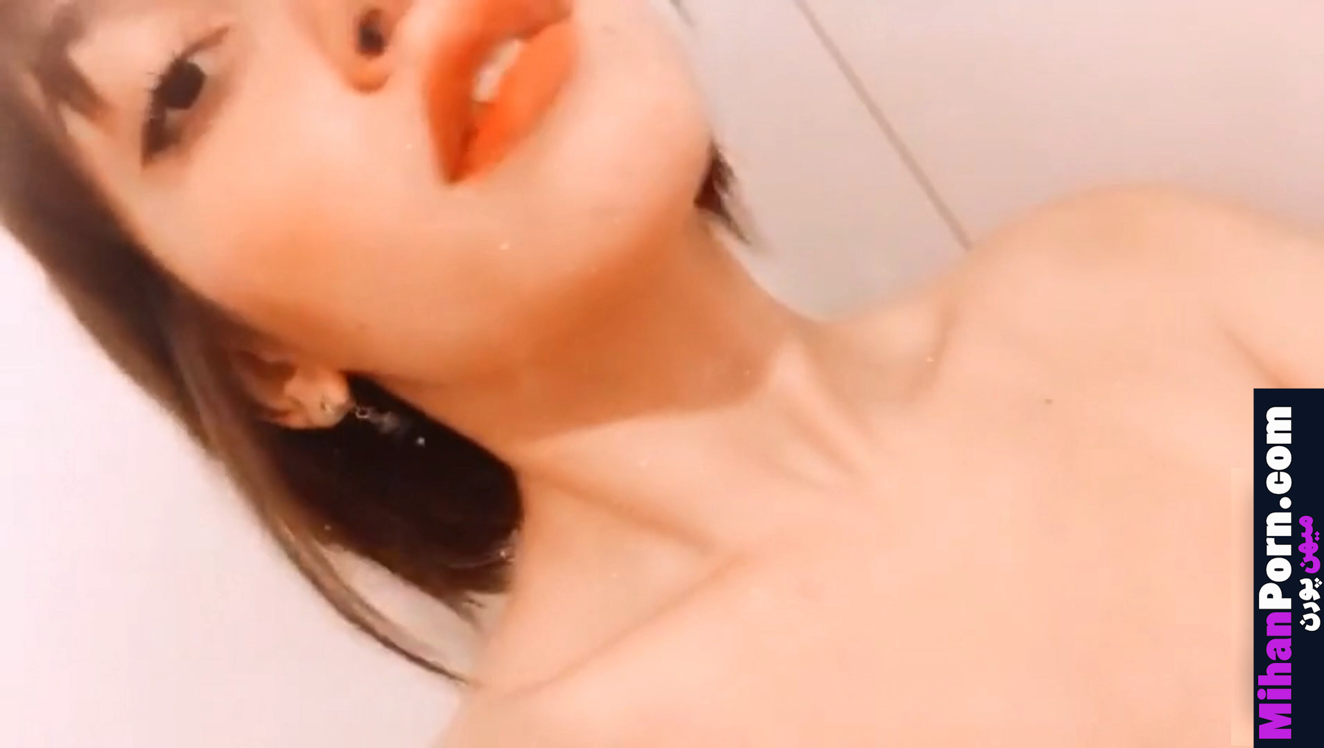 دلبری و نمایش ممه دختر کم سن کیوت ایرانی